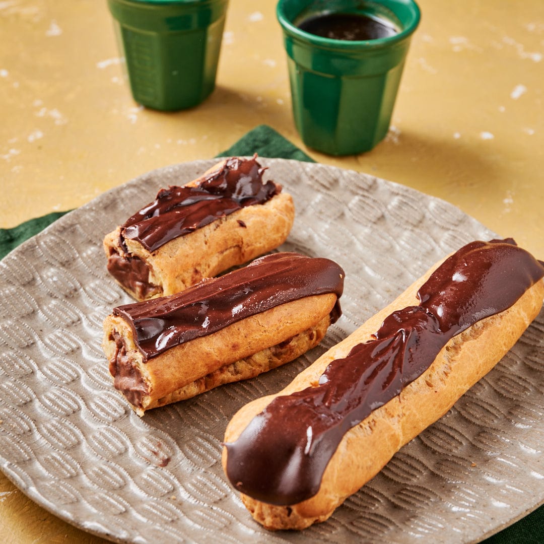 Dessert Chocolate Eclair