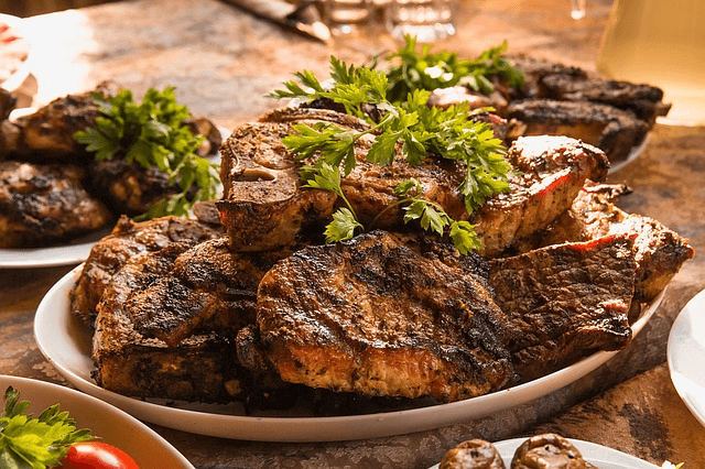 Pan-Fry vs Grill Steak - Which Is Better? - Délidoor