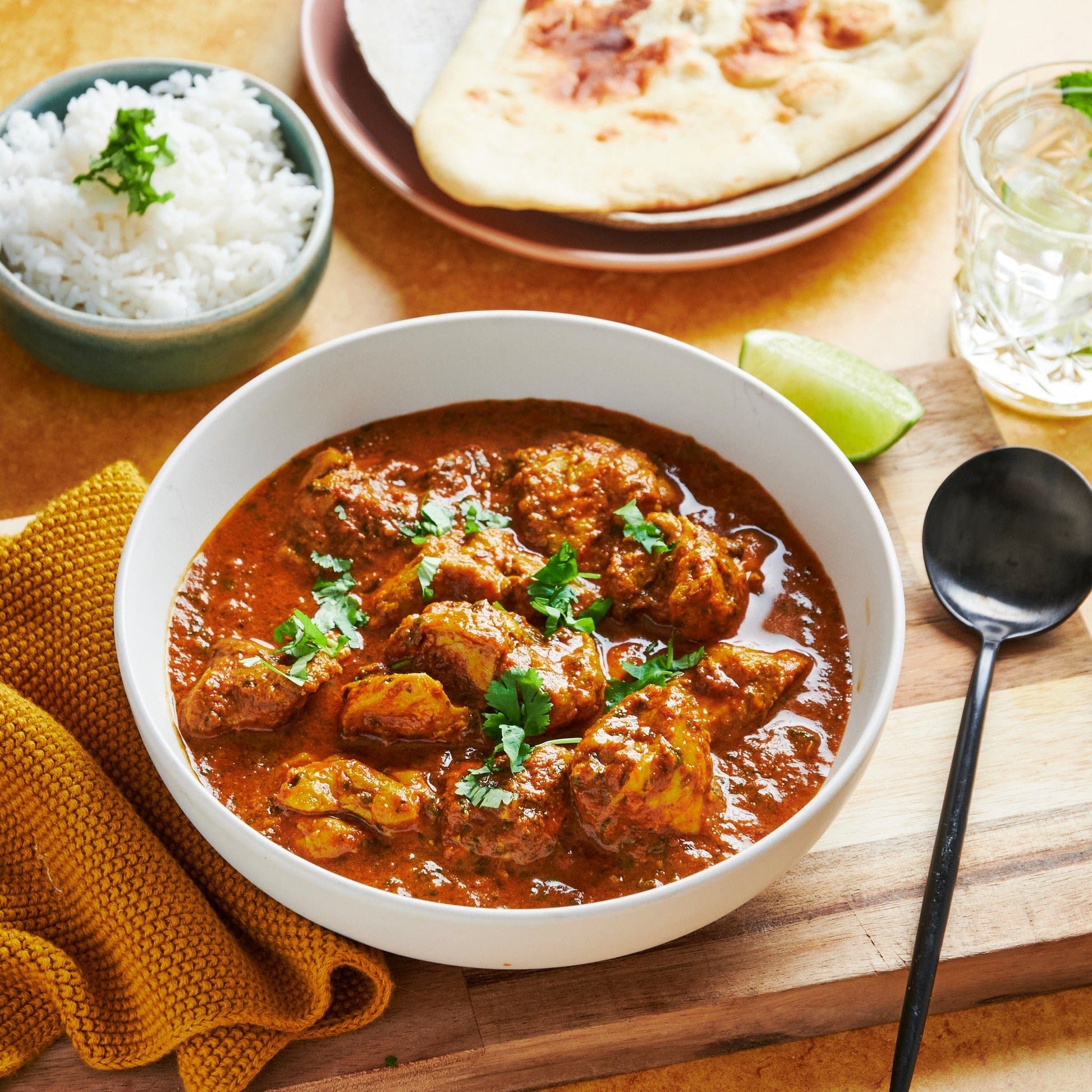 Curry, stews and wet dishes Chicken Saag
