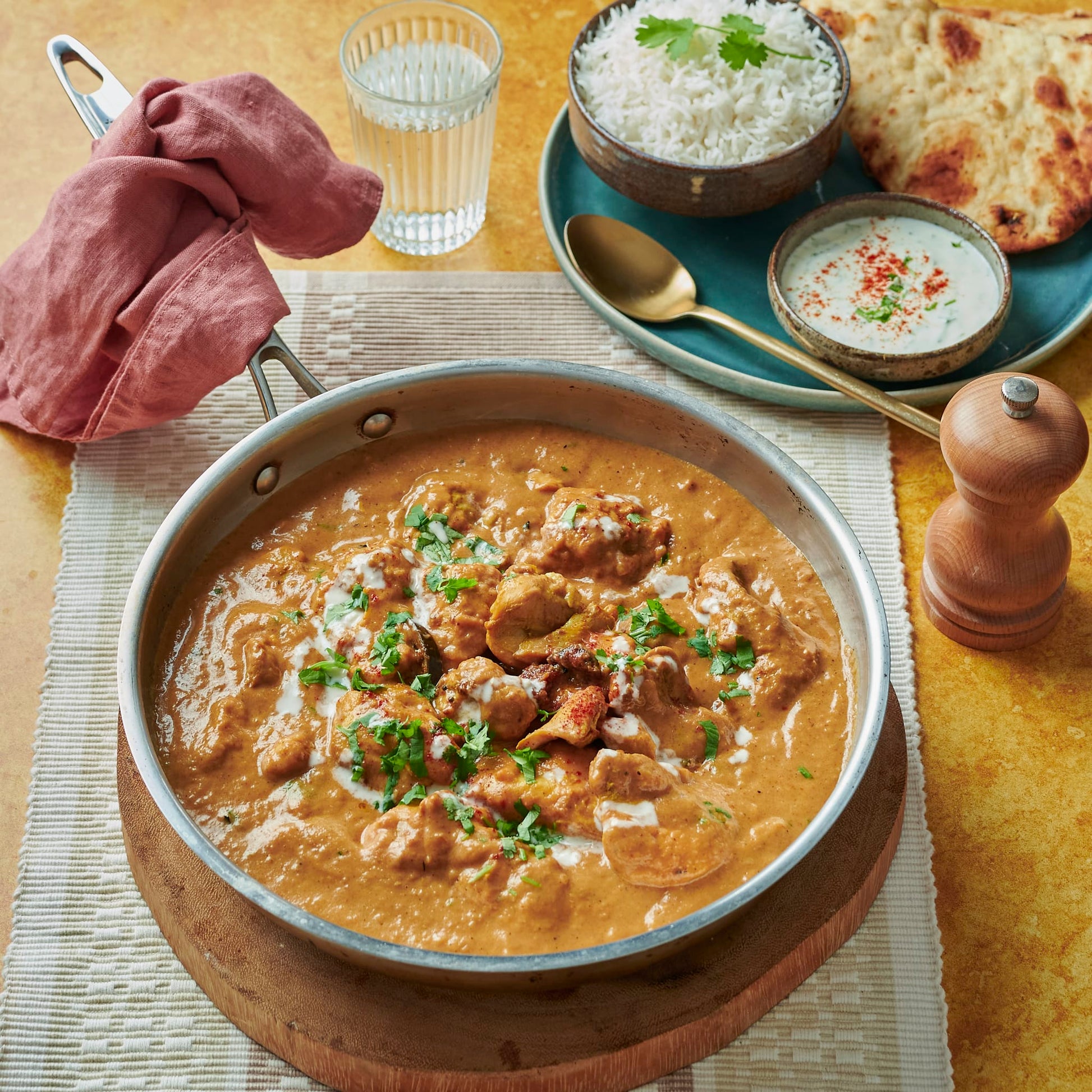 Curry, stews and wet dishes Chicken Tikka Masala, Family Size