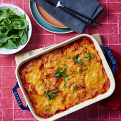 Curry, stews and wet dishes Family Beef Ravioli & Tomato Sauce