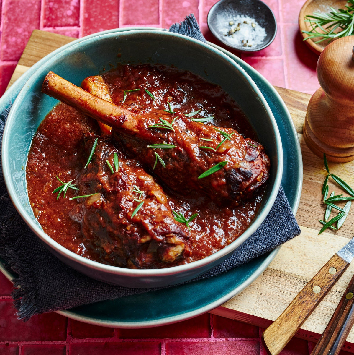 Curry, stews and wet dishes Garlic and Rosemary Roasted Lamb Shank