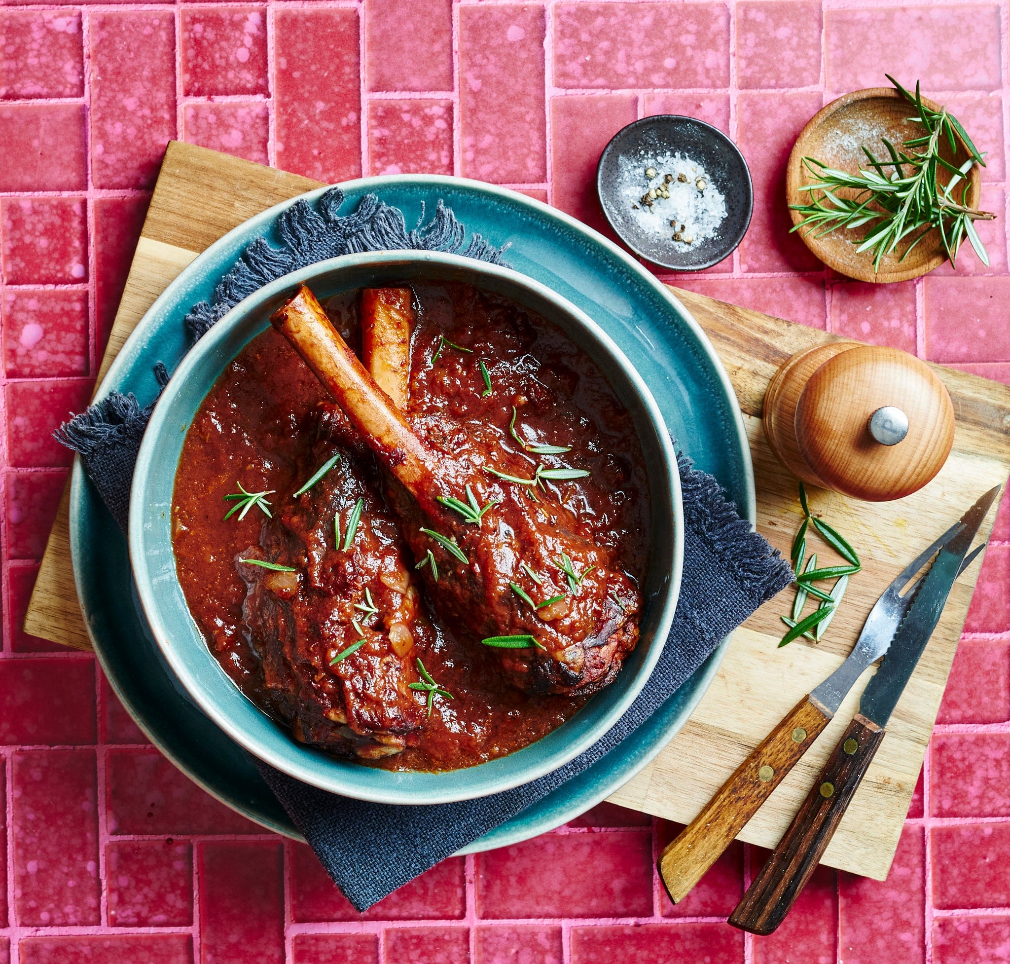 Curry, stews and wet dishes Garlic and Rosemary Roasted Lamb Shank