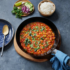 Curry, stews and wet dishes North Indian Chickpea & Spinach Curry