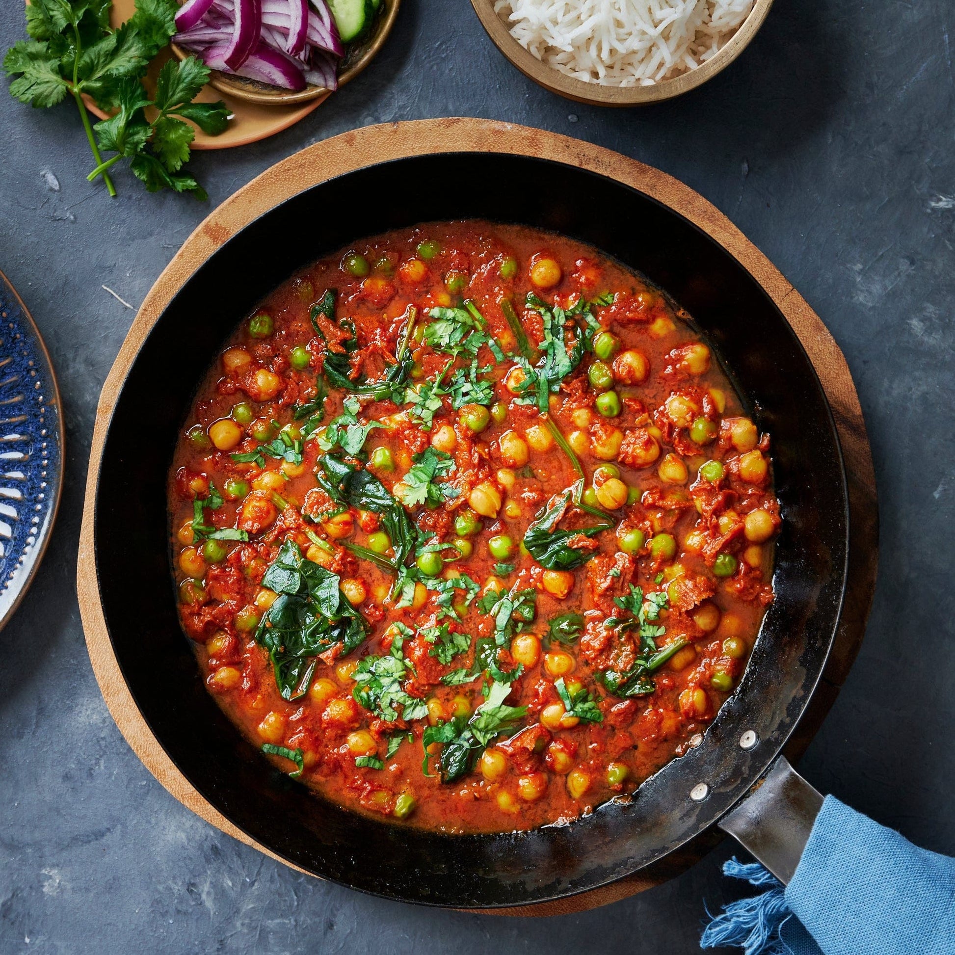 Curry, stews and wet dishes North Indian Chickpea & Spinach Curry
