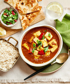 Curry, stews and wet dishes Paneer & Capsicum Masala