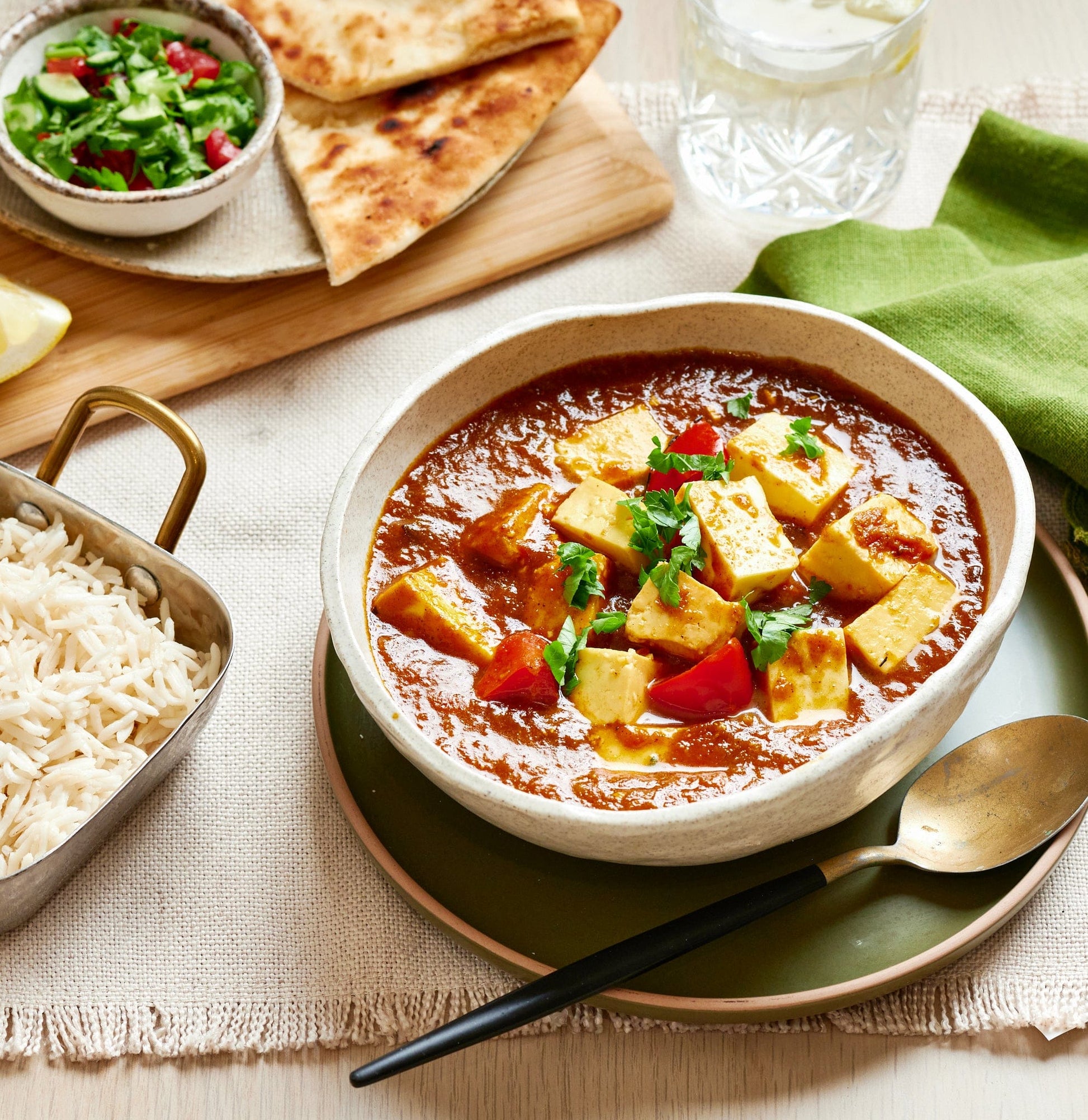 Curry, stews and wet dishes Paneer & Capsicum Masala