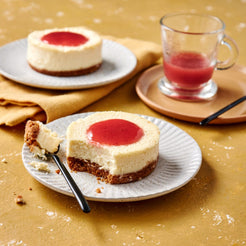 Dessert Cheesecakes and strawberry coulis