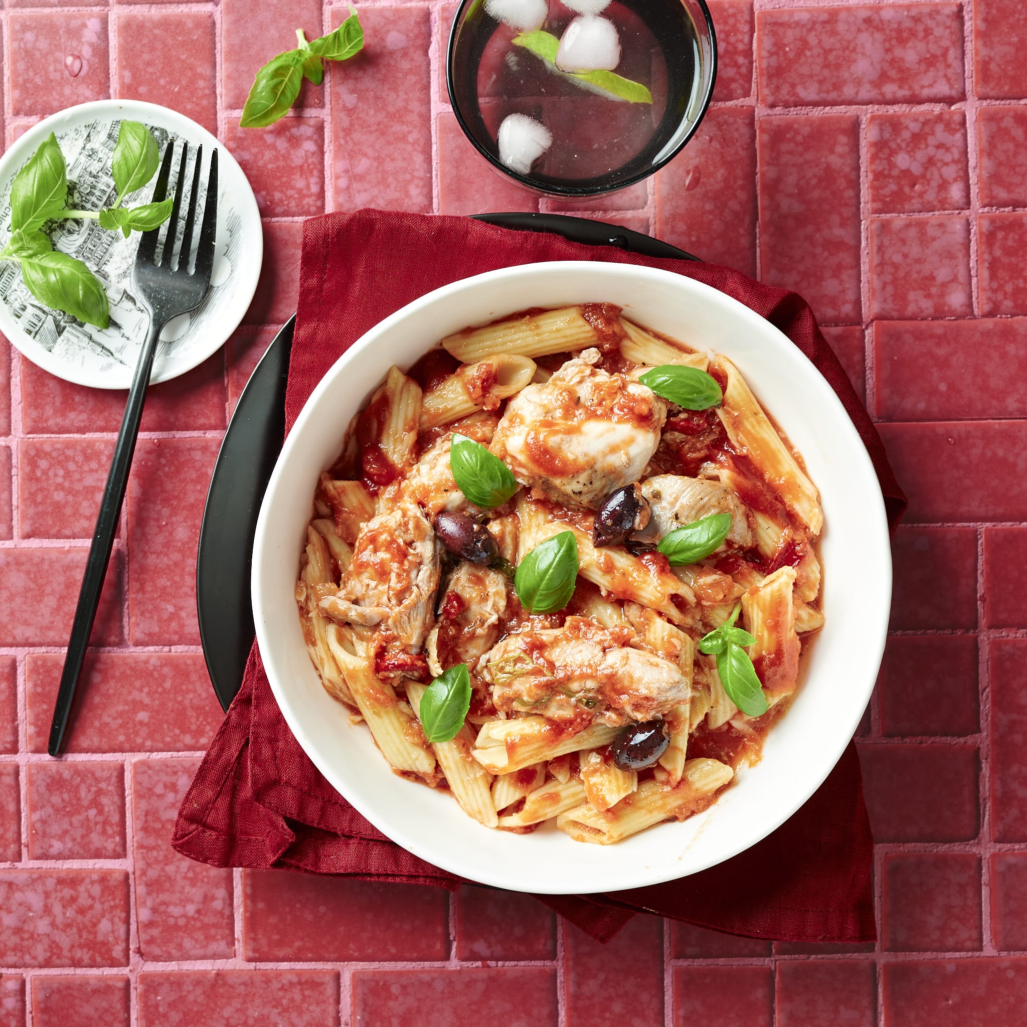 Meals for one Chicken Cacciatore and Penne Pasta