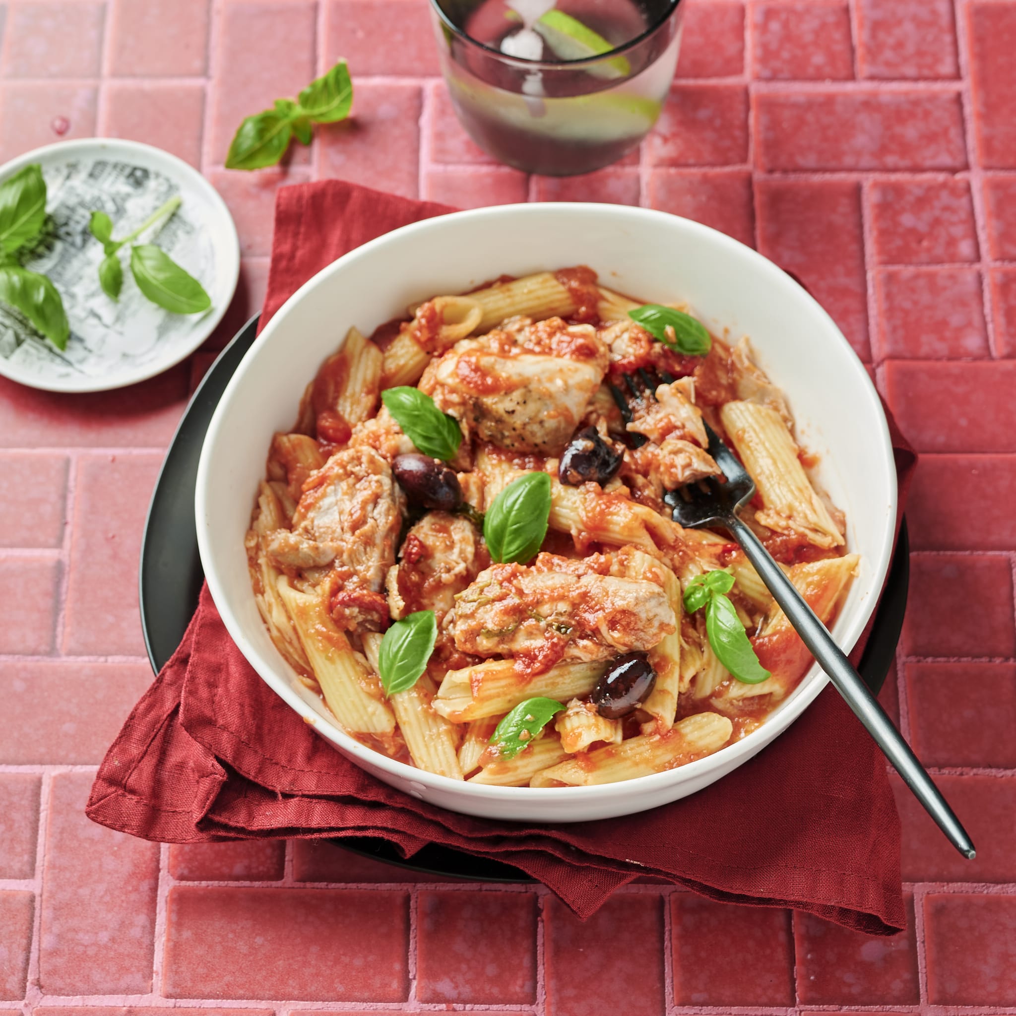 Meals for one Chicken Cacciatore and Penne Pasta