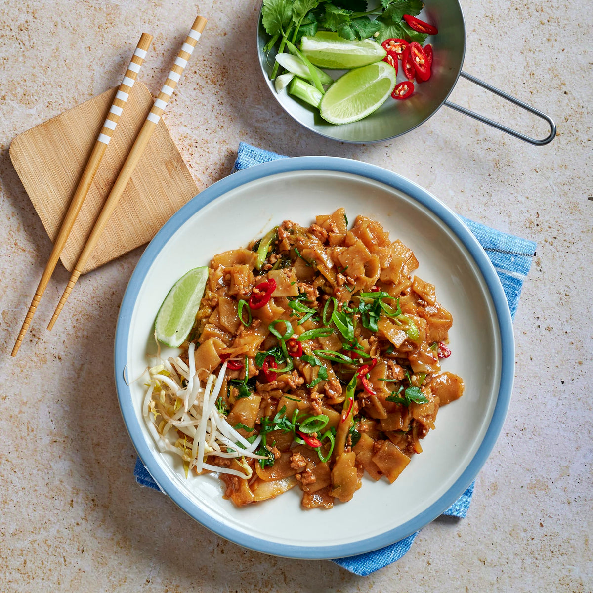 Meals for one Pad Kee Mao with Chicken