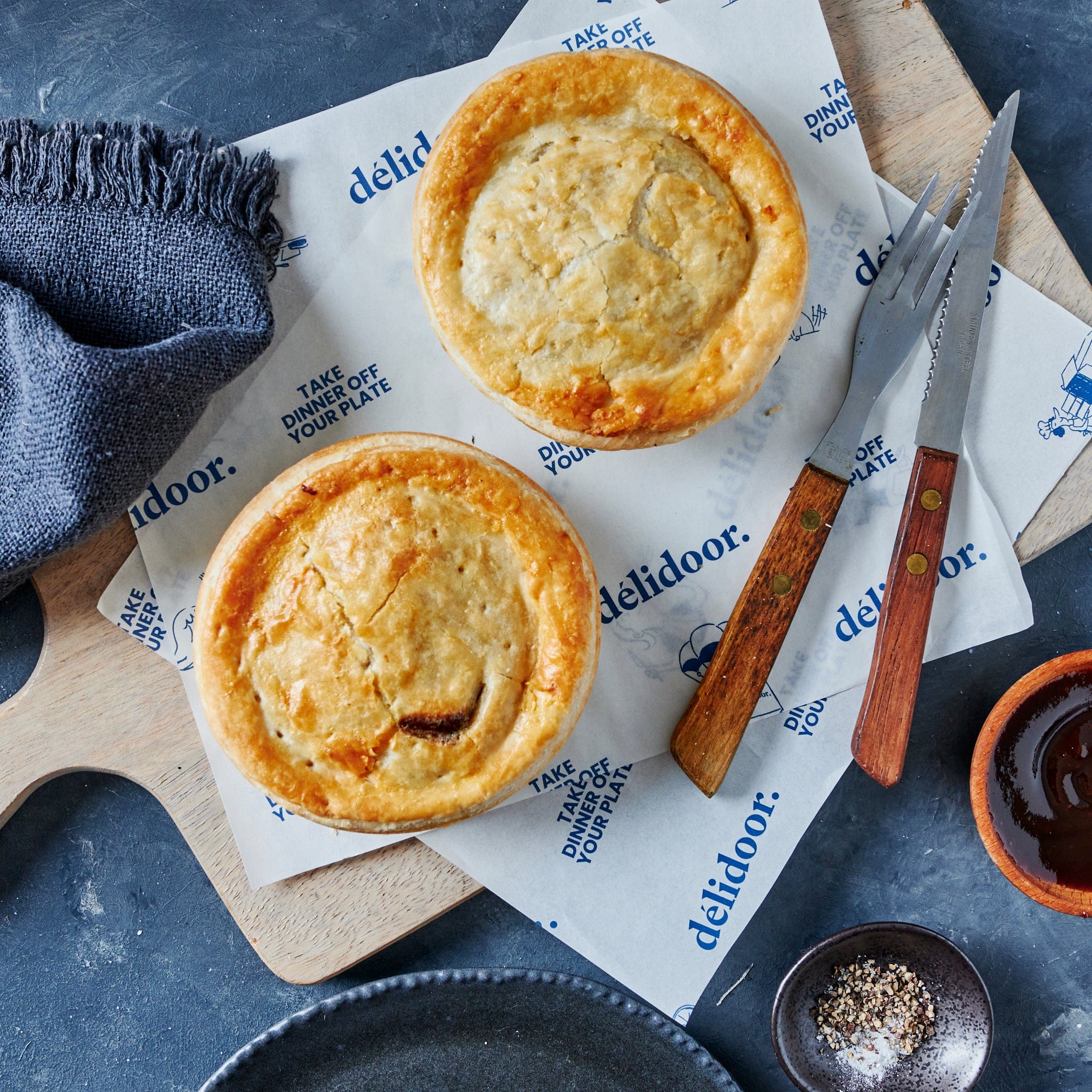 Quiche / Pie / breads Traditional Meat Pie *2