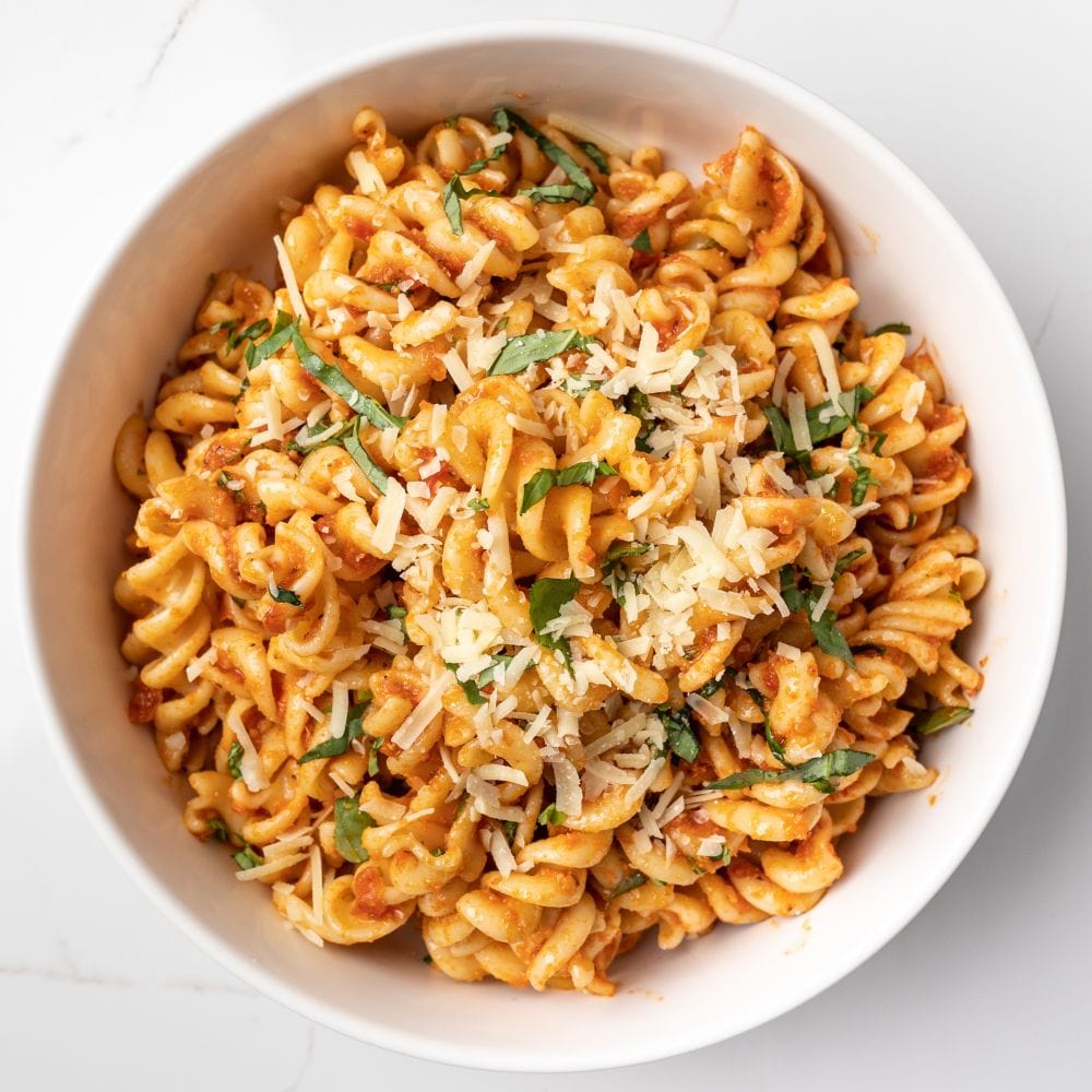Ready to eat Meal Red Pesto Sauce